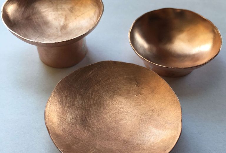 Goldschmieden Kinderkurs Schalen schmieden